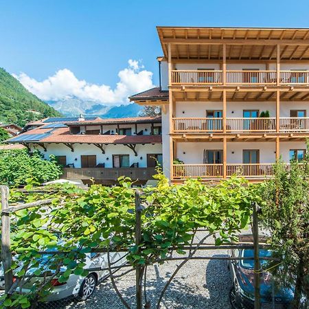 Eco Bnb & Apartments Bruendlerhof มาร์เลงโก ภายนอก รูปภาพ